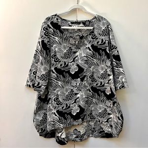 Bryn Walker Black & White Floral Jacquard Tunic